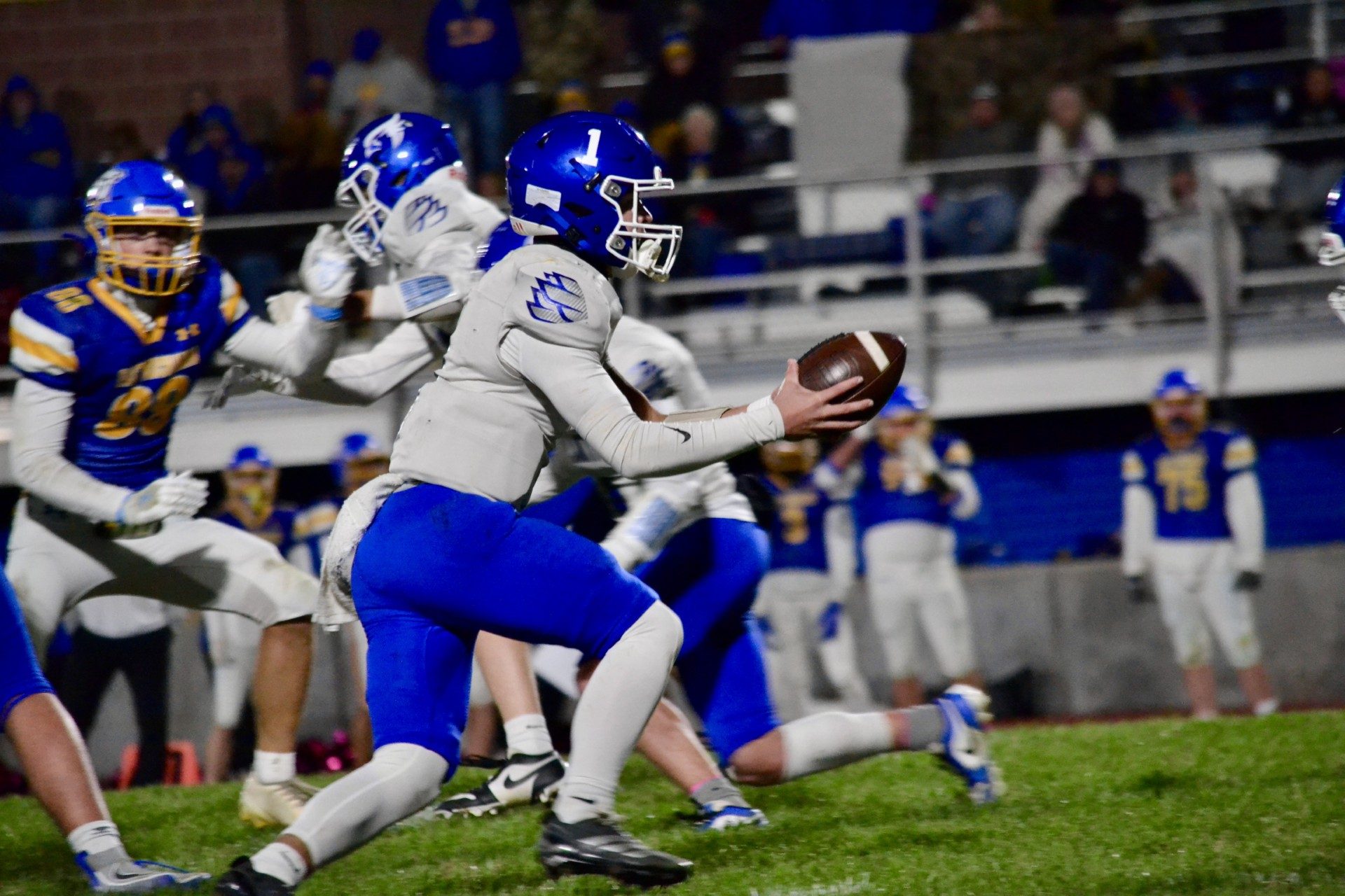 McMillan’s late touchdown lifts West Platte past East Buchanan